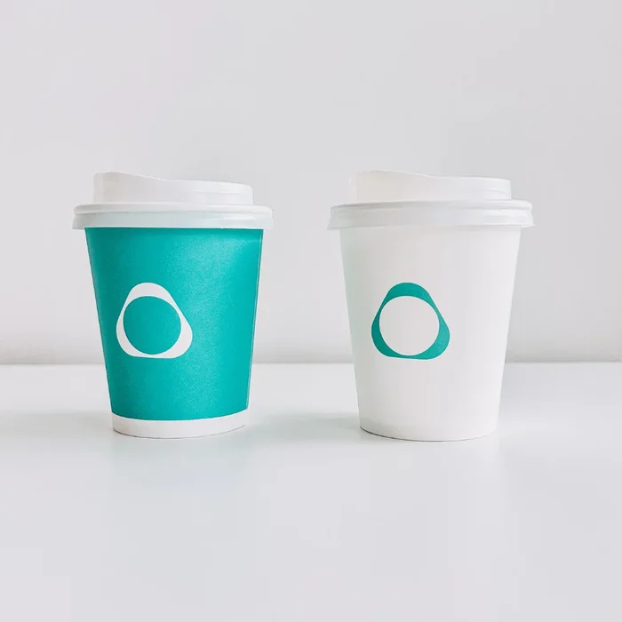 iqos-logo--potlac-na-papierove-pohare