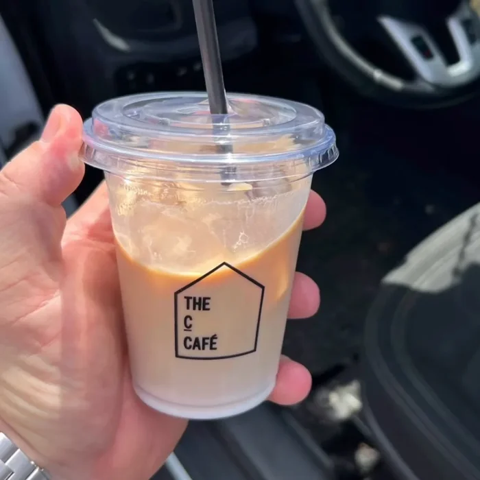 the-c-cafe-potlac-na-papierove-pohare